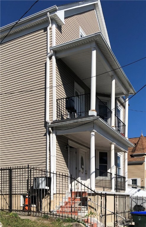 175 Ohio Ave, Providence, RI 02905 - photo 2