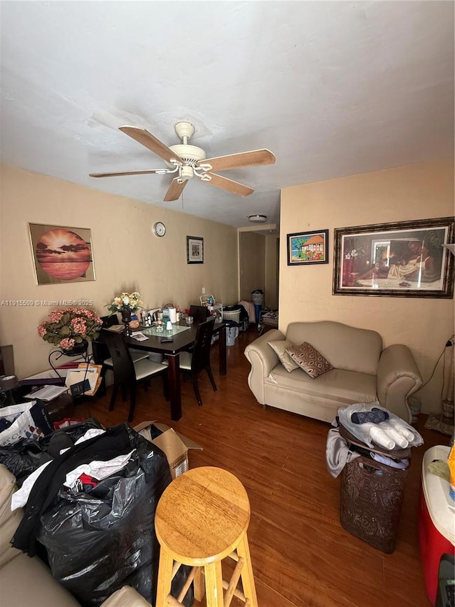 551 NE 133rd St, North Miami, FL 33161 - photo 2