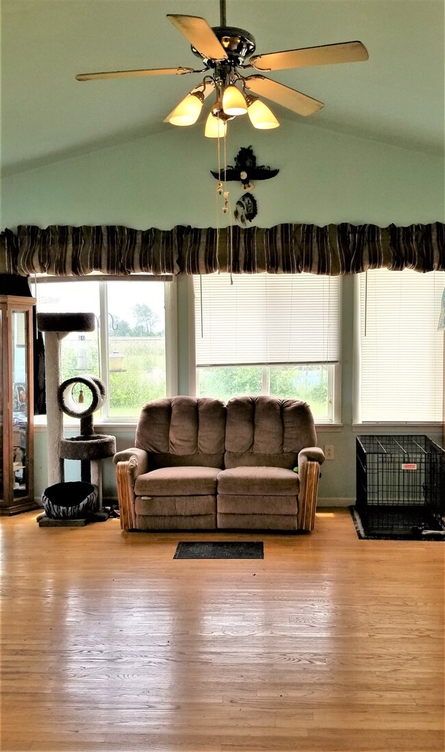 9679 E 00 Ns, Greentown, IN 46936 - photo 5