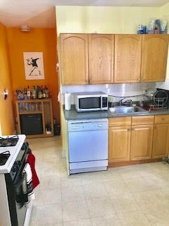 25 Marcella St unit 3, Cambridge, MA 02141 - photo 4