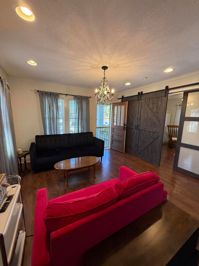 266 Main St, Russell Springs, KY 42642 - photo 5