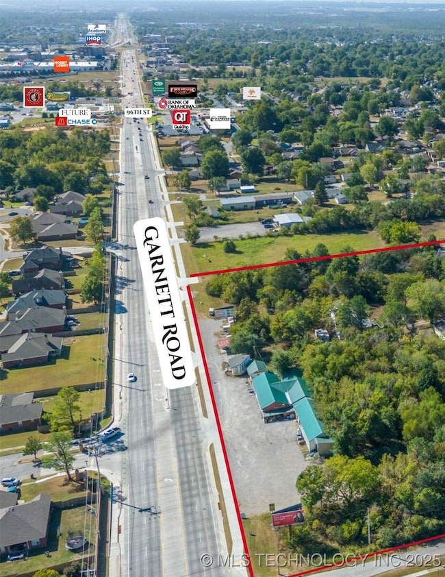 10010 N Garnett Rd, Owasso, OK 74055 - photo 2