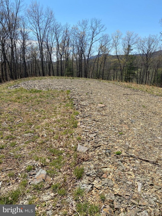 27 Sun Ct unit PHASE 2, Baker, WV 26801 - photo 7