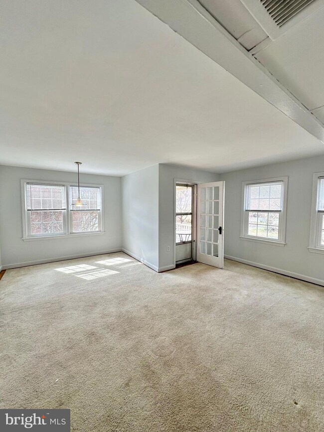 1109 Belle View Blvd unit B2, Alexandria, VA 22307 - photo 3