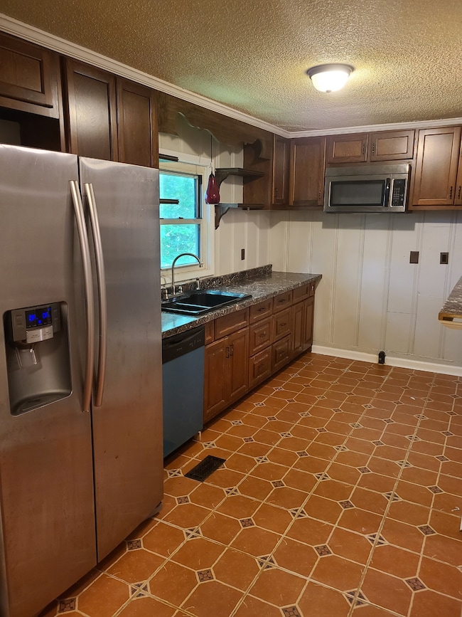 317 Center St, Shelbyville, TN 37160 - photo 7