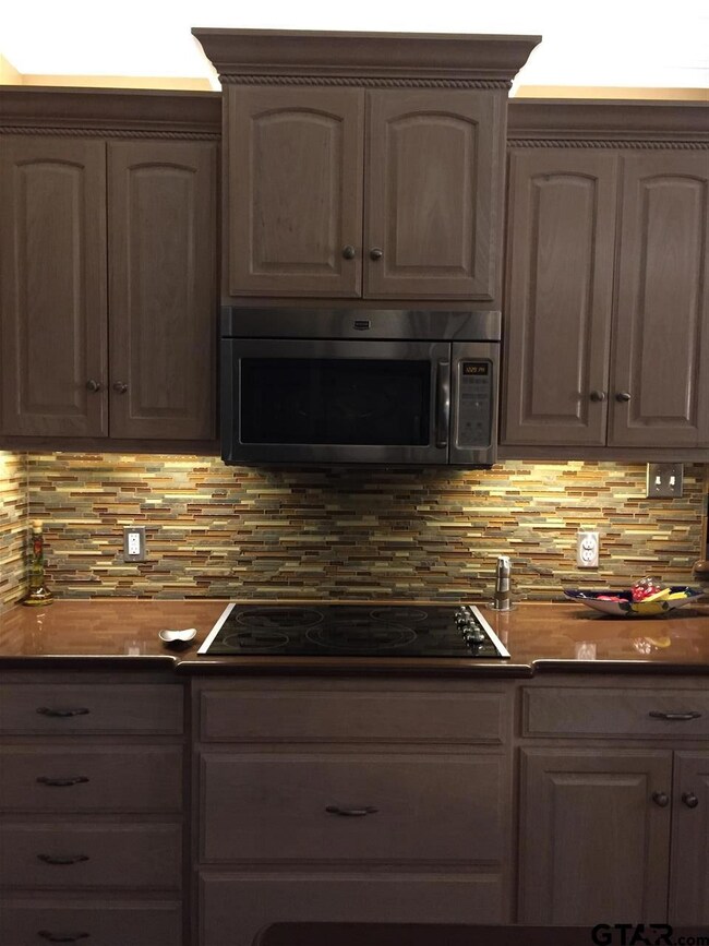 15011 Canopy Oaks Dr, Tyler, TX 75707 - photo 4