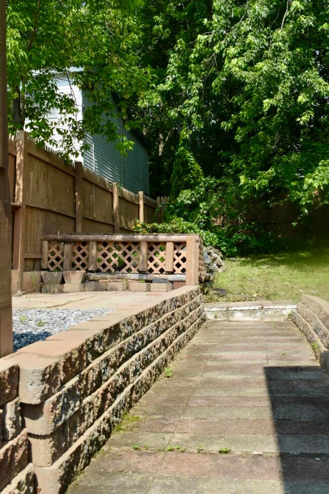 9 Omer St, Lewiston, ME 04240 - photo 6