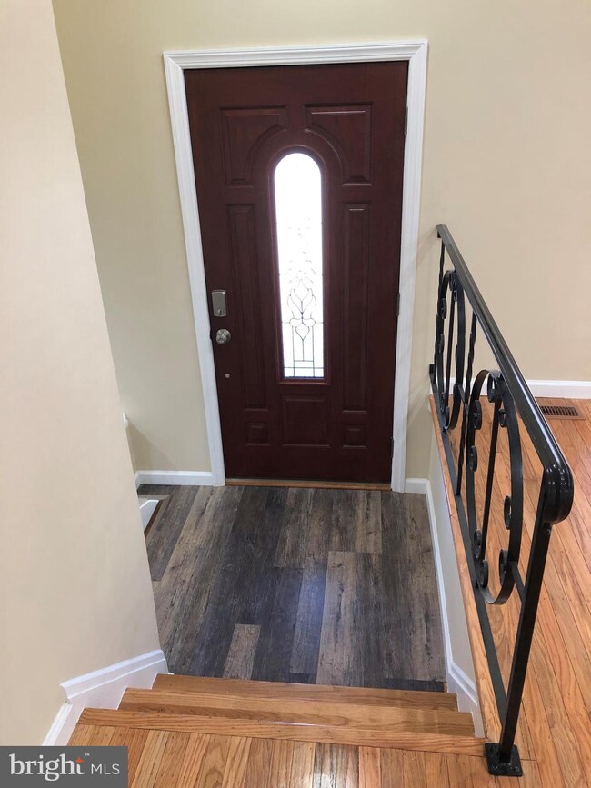 26 Larkin Rd, Burlington, NJ 08016 - photo 2