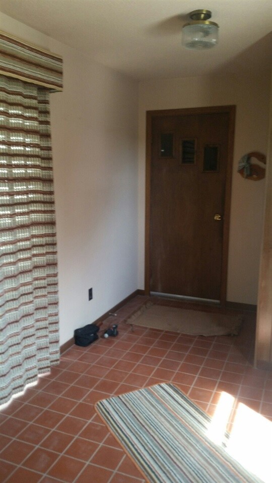 119 W Franklin St, West Union, IA 52175 - photo 6