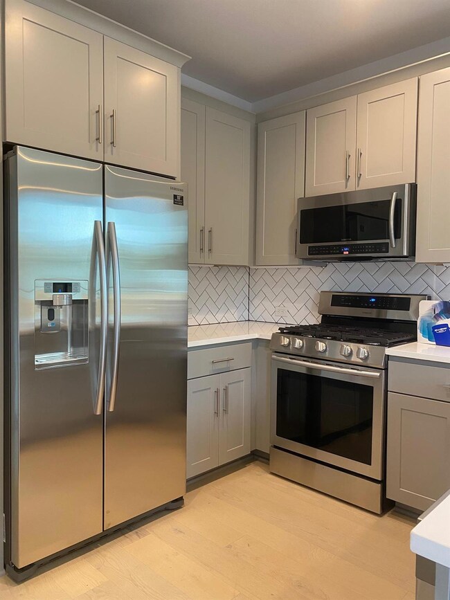 6920 Bethune Ave unit 3, Austin, TX 78752 - photo 6