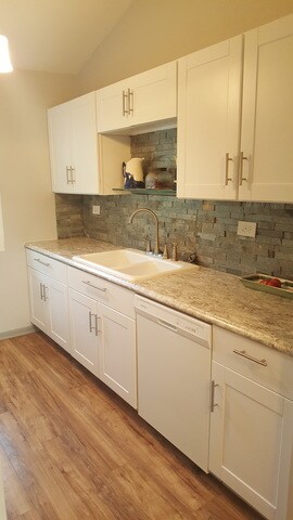 1388 Carleton Cir, Naperville, IL 60565 - photo 3