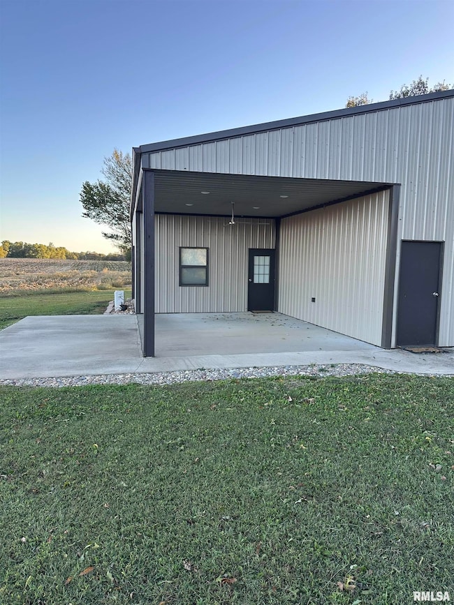 814 Hyde Park Rd, Royalton, IL 62983 - photo 2