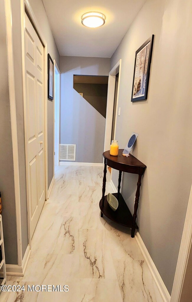 1092 Windlass Dr, Manahawkin, NJ 08050 - photo 3