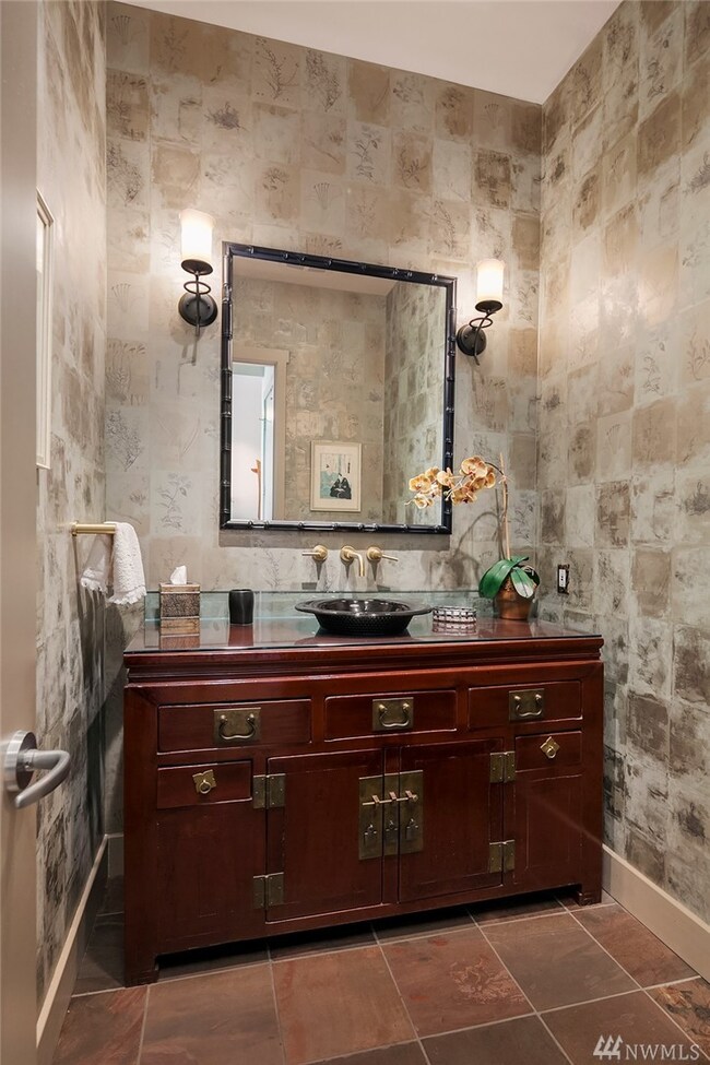 4106 78th Ave SE, Mercer Island, WA 98040 - photo 4