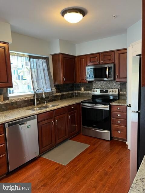 8712 Pine Meadows Dr, Odenton, MD 21113 - photo 5