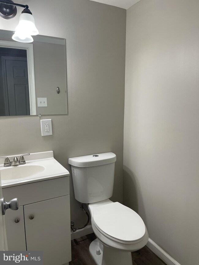 9033 Continental Place, Hyattsville, MD 20785 - photo 6