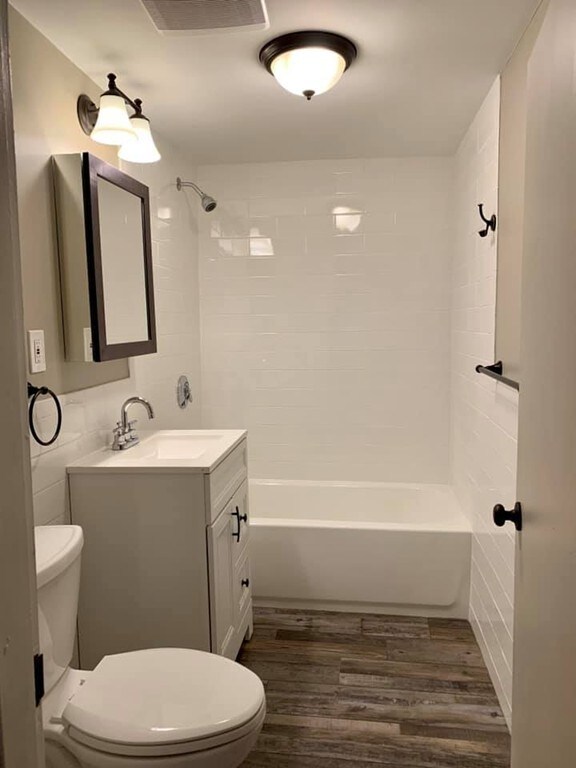 1862 Beacon St unit 3B1, Brookline, MA 02445 - photo 4