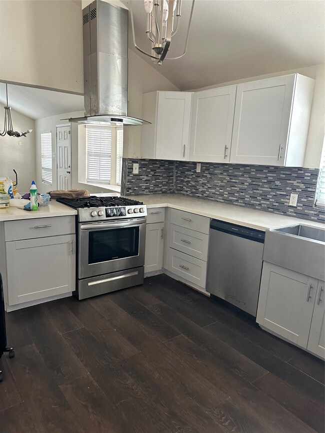 1507 Cavalcade St, Houston, TX 77009 - photo 2