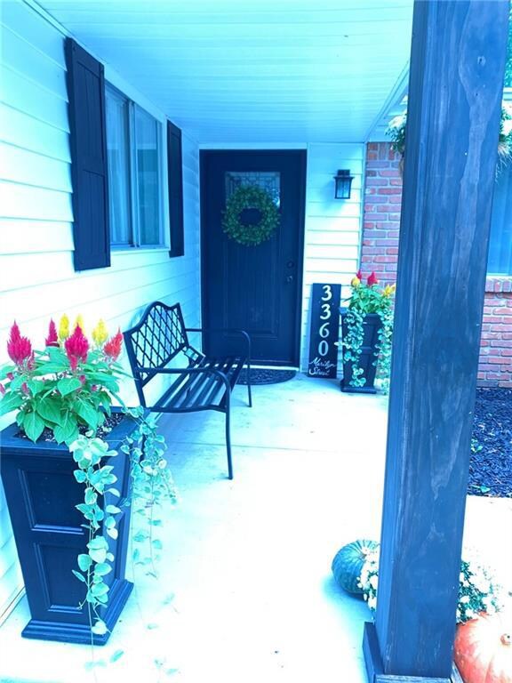 3360 Marilyn St, Columbus, IN 47203 - photo 4