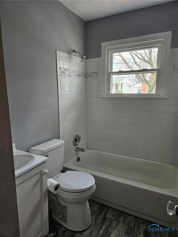 1919 Talbot St, Toledo, OH 43613 - photo 4