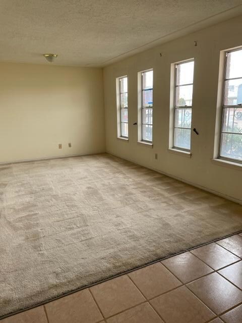 10548 Breezeway Ave, El Paso, TX 79925 - photo 5