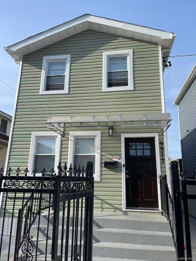 9977 164th Dr, Howard Beach, NY 11414 - photo 4