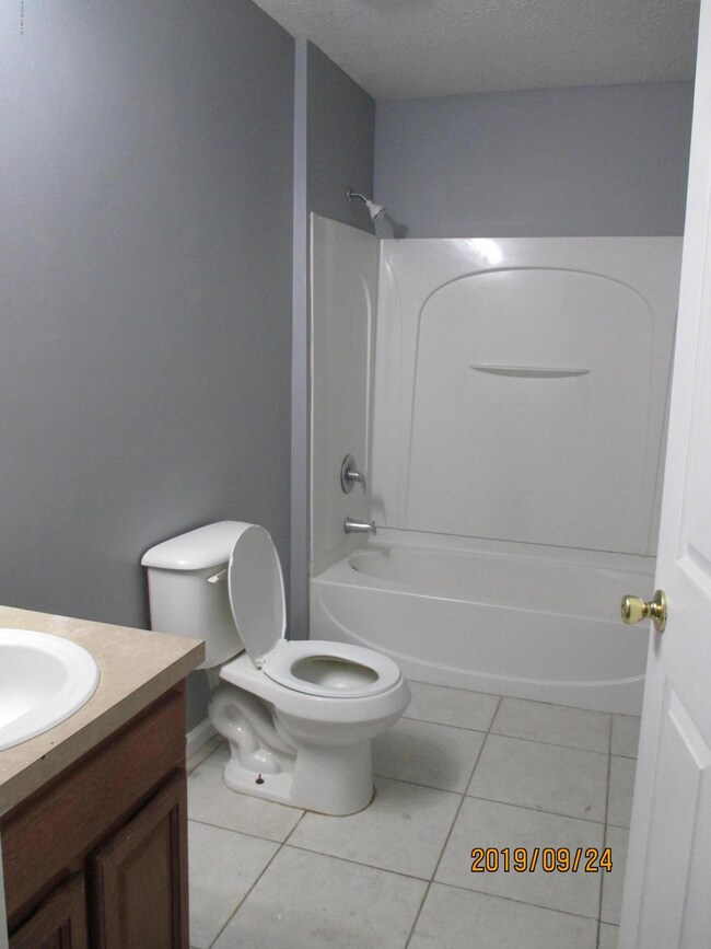 7902 Jasper Ave, Jacksonville, FL 32211 - photo 6