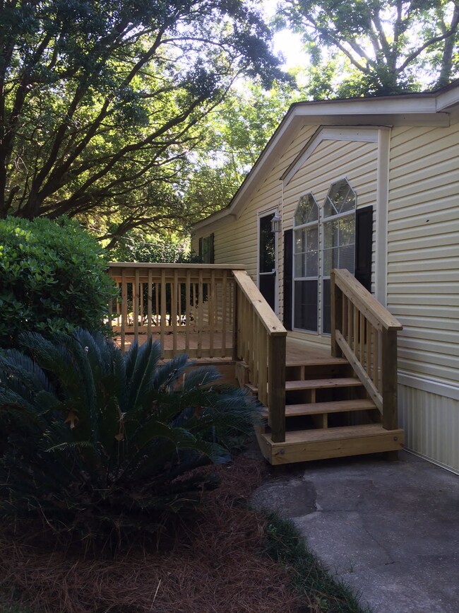Front porch 4