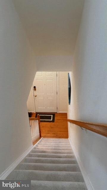 25306 Shipley Terrace, Chantilly, VA 20152 - photo 4