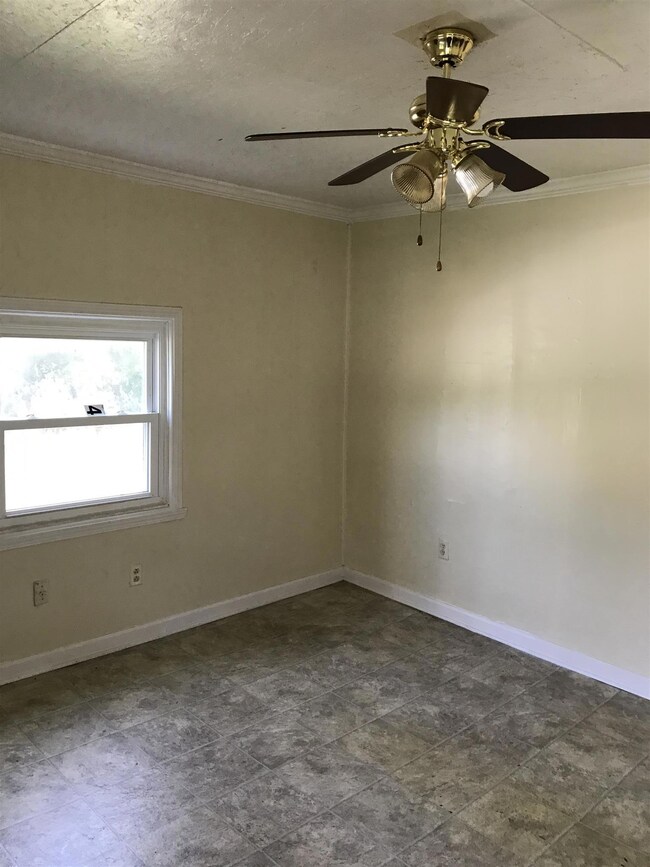 2445 Verona Caney Rd, Lewisburg, TN 37091 - photo 3