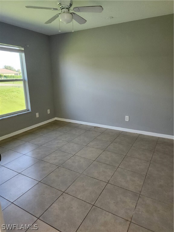 2812 NE 4th Place, Cape Coral, FL 33909 - photo 5