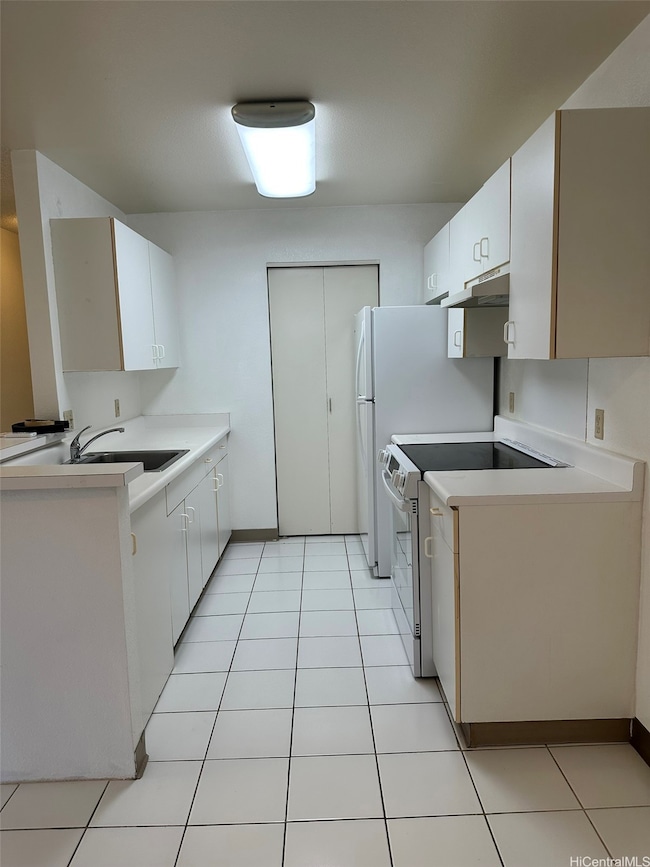 94-209 Lumiaina Place unit J203, Waipahu, HI 96797 - photo 3
