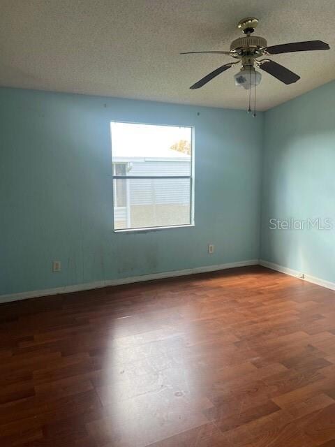 1722 Myrtle Beach Dr, Lady Lake, FL 32159 - photo 6