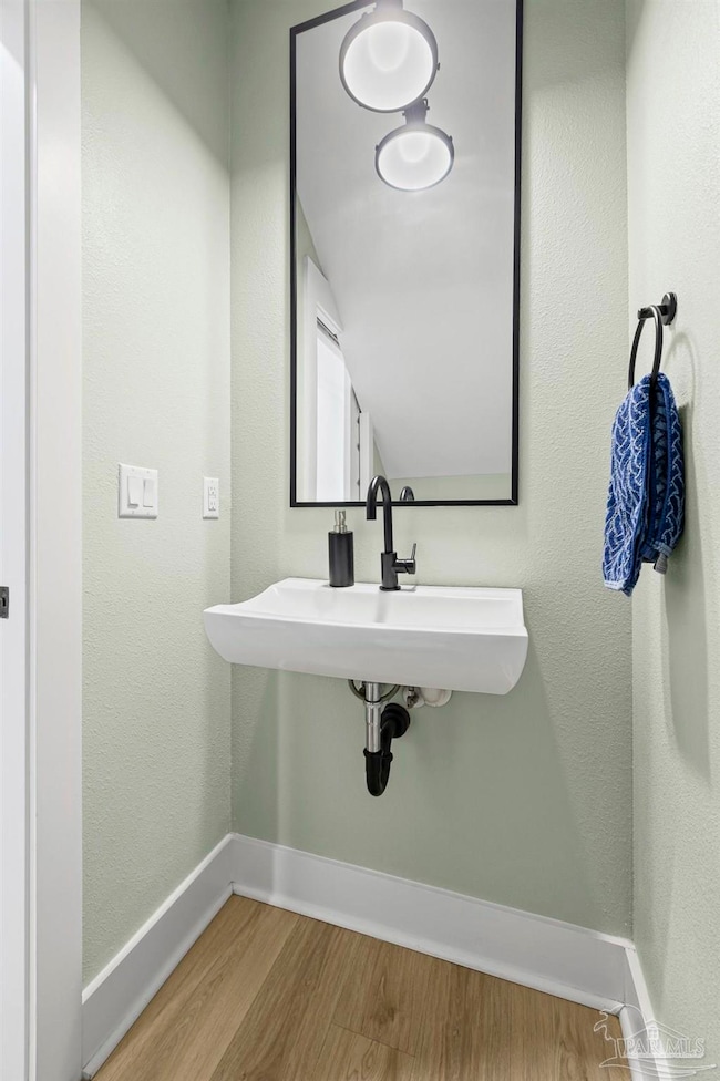 1421 E Texar Dr, Pensacola, FL 32503 - photo 7