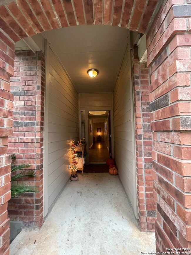 9627 Palomino Path, San Antonio, TX 78254 - photo 2