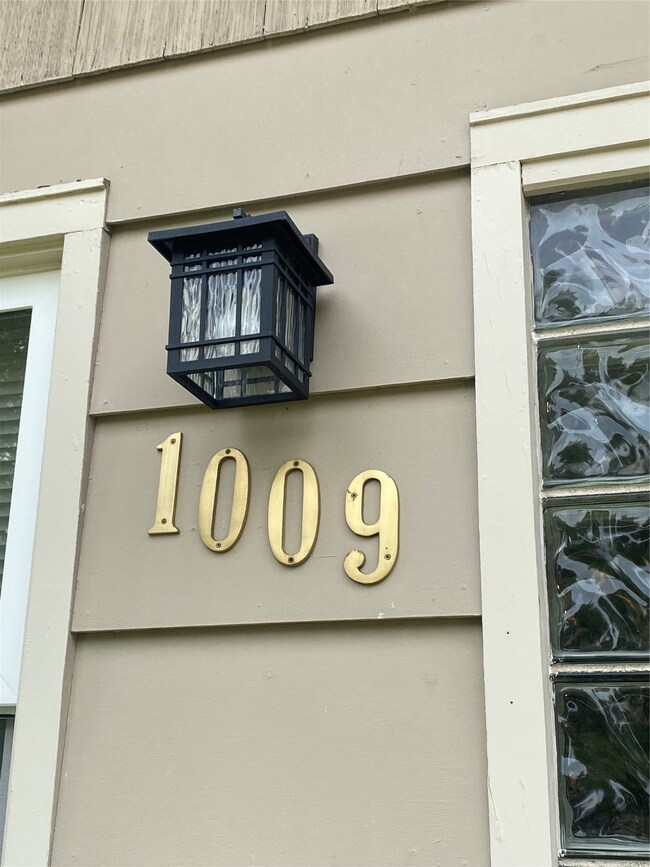 1009 8th Ave E, Kalispell, MT 59901 - photo 4