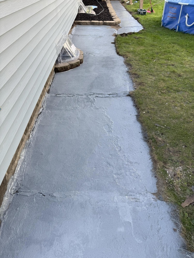 2191 S 60th St, West Allis, WI 53219 - photo 4