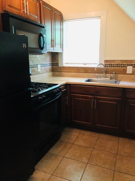 56 Snell Ave unit 3, Brockton, MA 02302 - photo 4