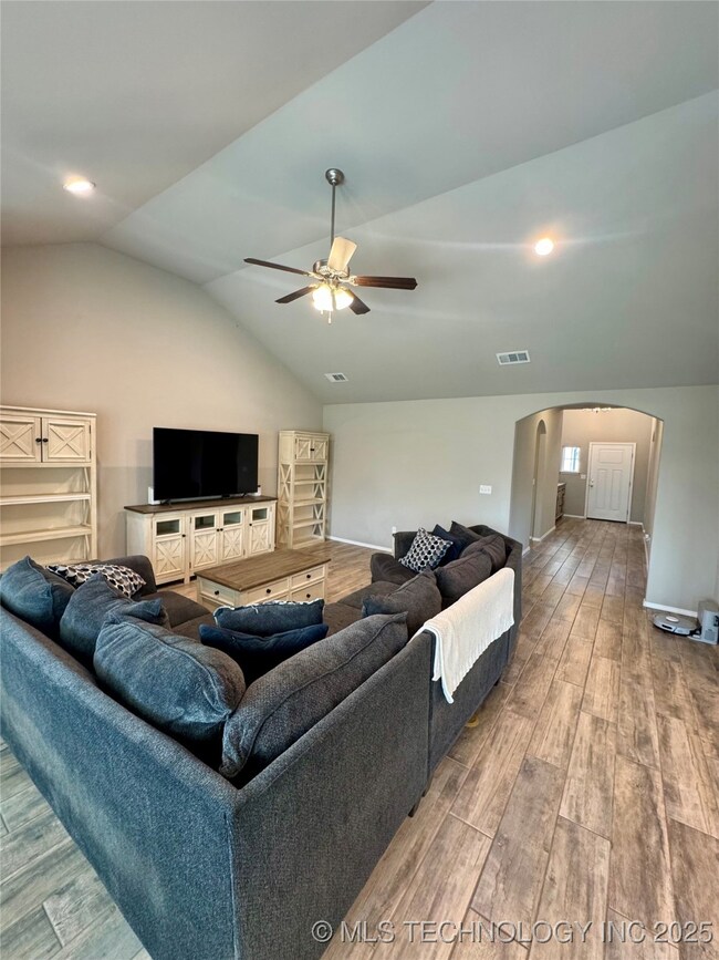 10213 S 233rd East Place, Broken Arrow, OK 74014 - photo 7