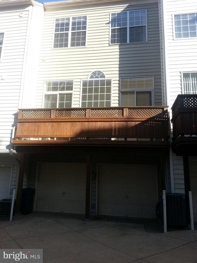 6005 Riddle Walk, Alexandria, VA 22312 - photo 3