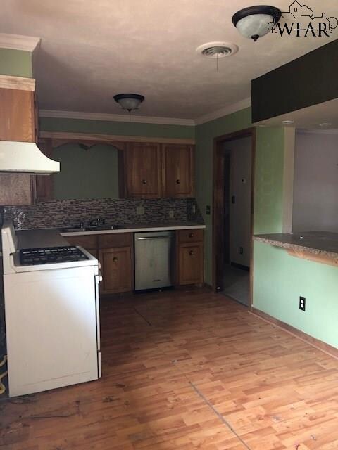 1214 Montgomery St, Wichita Falls, TX 76302 - photo 2