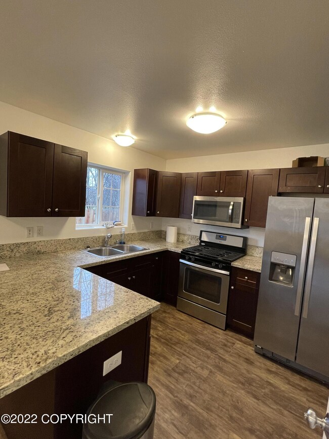 2145 S Valley Loop Rd (27)