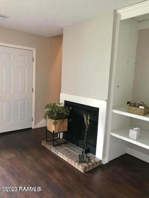 FIREPLACE AND ENTERTAINMENT CENTER
