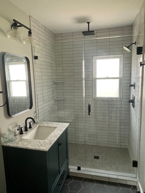 85 Quinapoxet Ln, Worcester, MA 01606 - photo 4