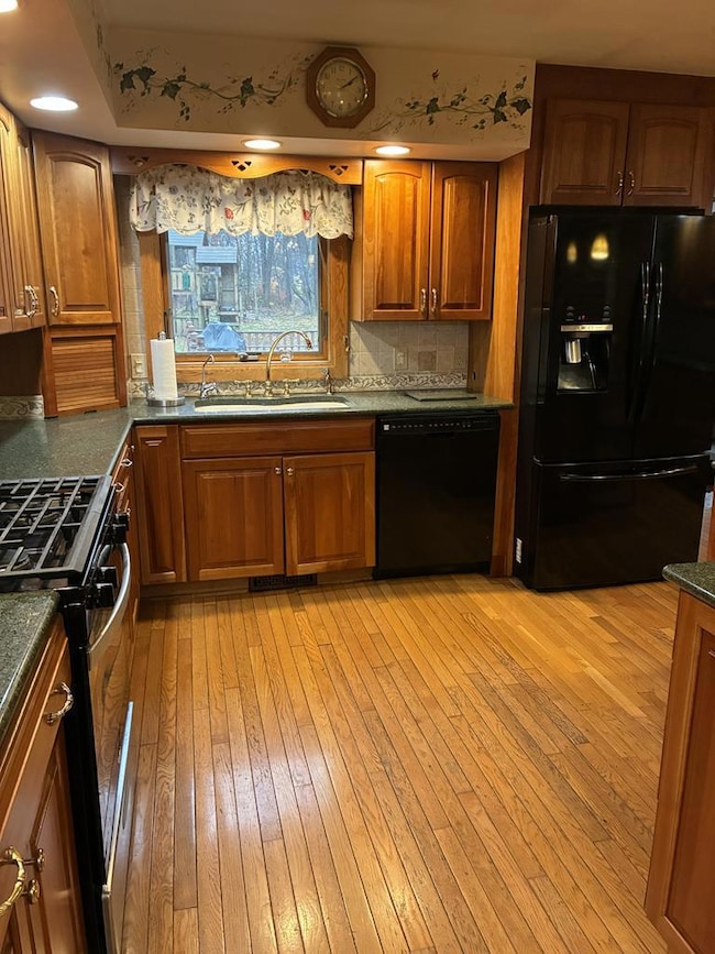 114 Hershey Rd, Franklin, PA 16323 - photo 7