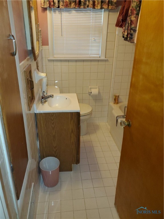 5521 308th St, Toledo, OH 43611 - photo 7