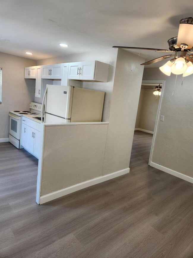 65 W 34th St unit A, Riviera Beach, FL 33404 - photo 5