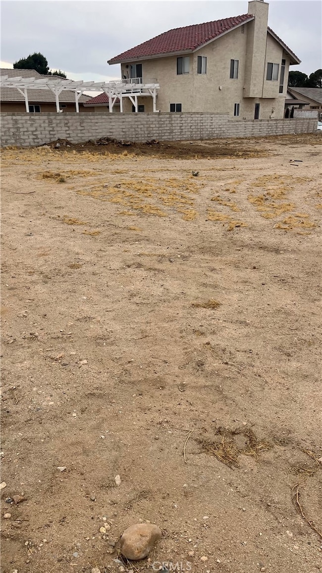 26747 Corona Dr, Helendale, CA 92342 - photo 4