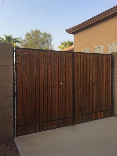 RV gate