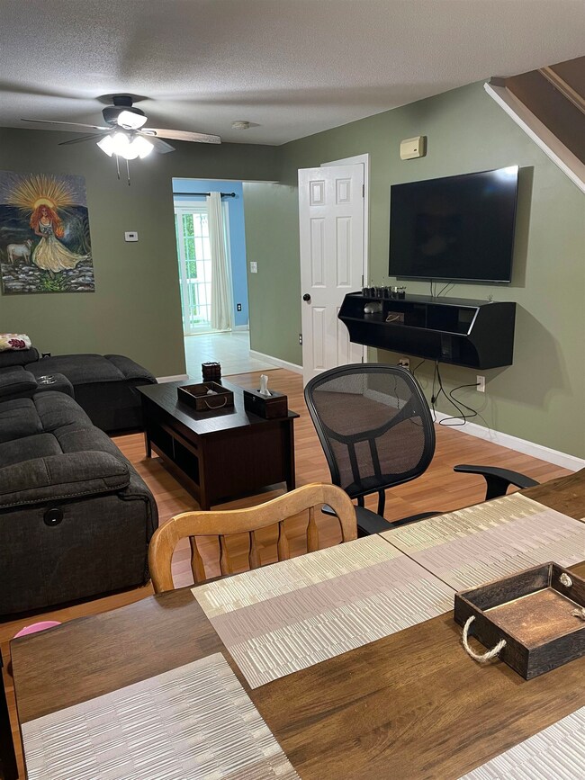 52 Woodland Green, Rochester, NH 03868 - photo 3